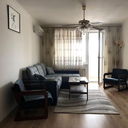 Clean Apartment On Lunacharskogo Street Tiraspol Exterior foto