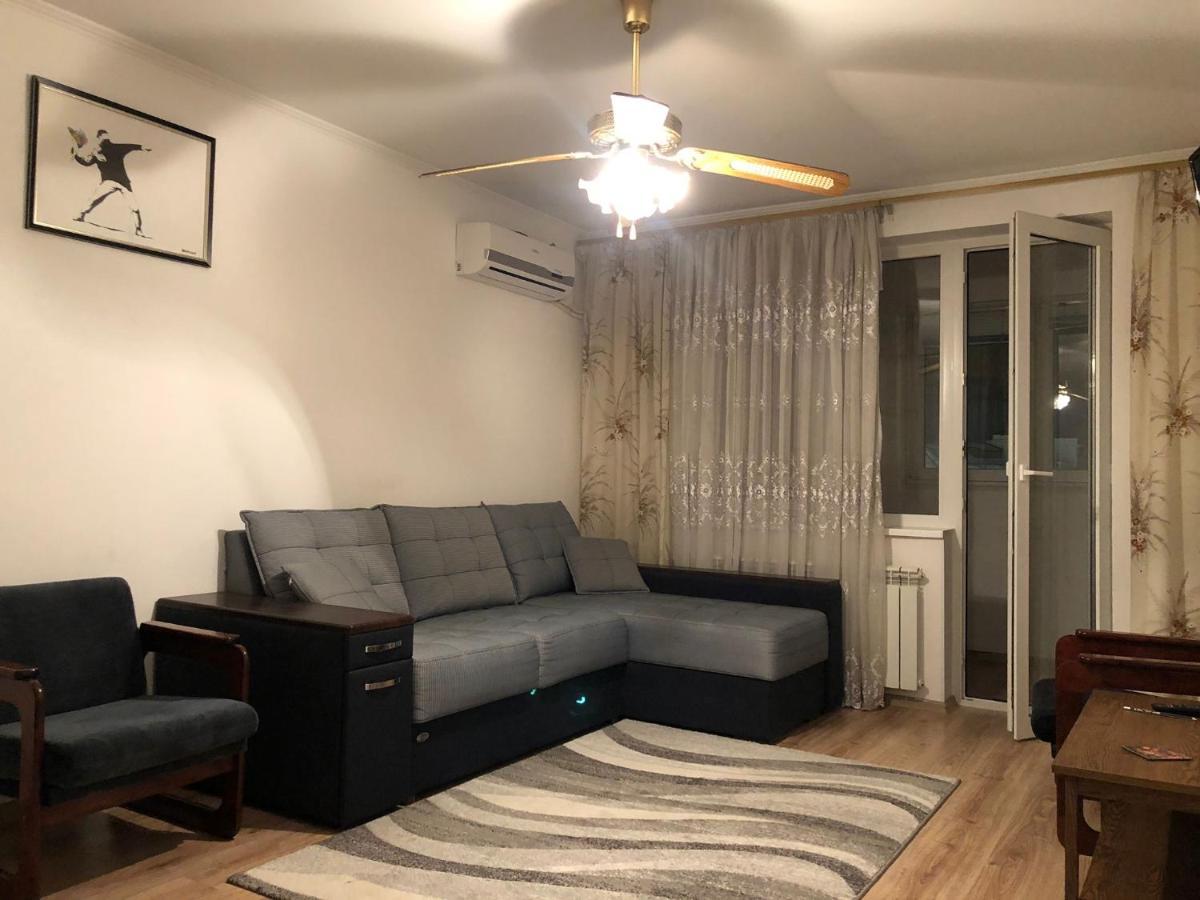 Clean Apartment On Lunacharskogo Street Tiraspol Exterior foto