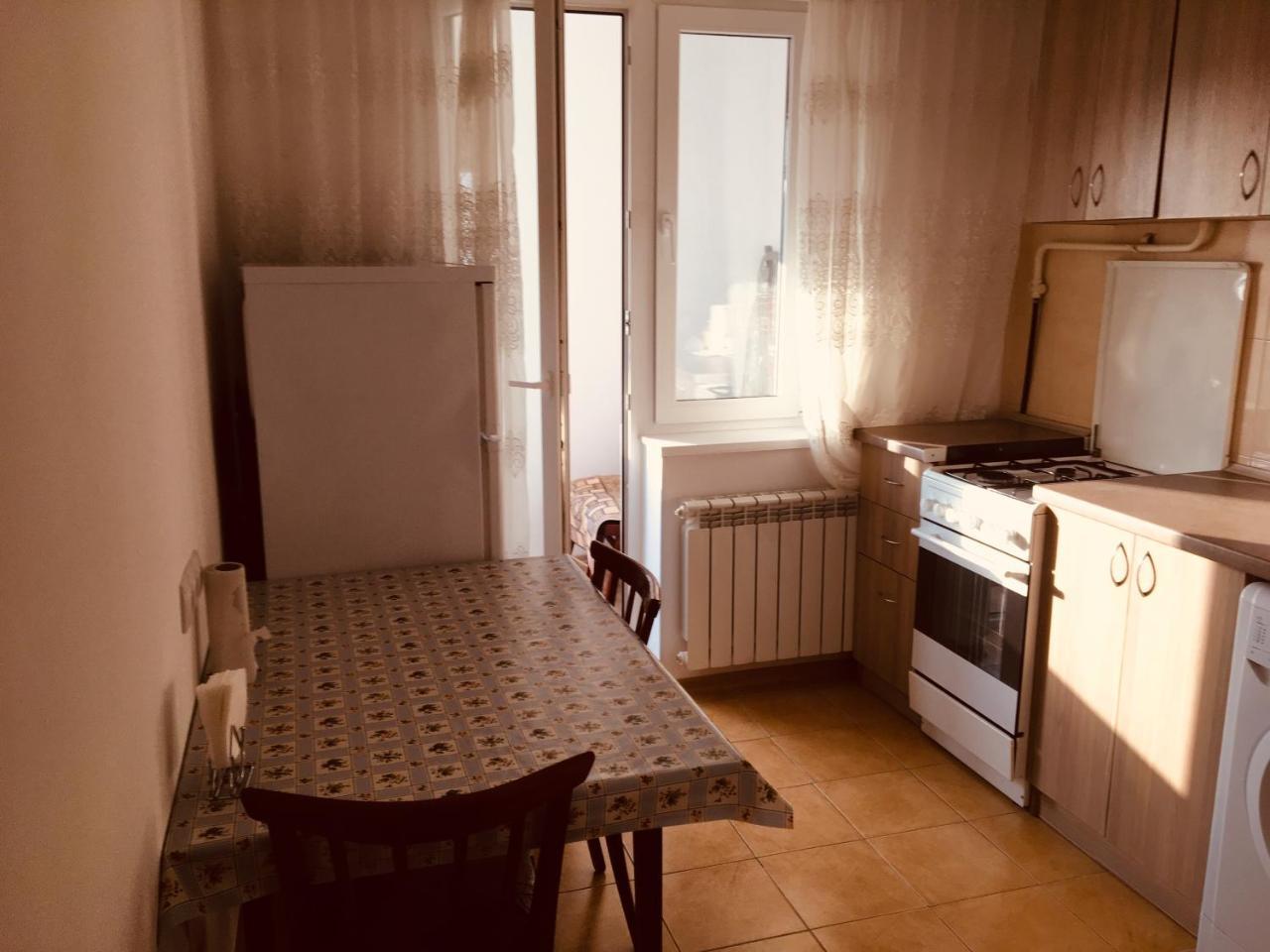 Clean Apartment On Lunacharskogo Street Tiraspol Exterior foto